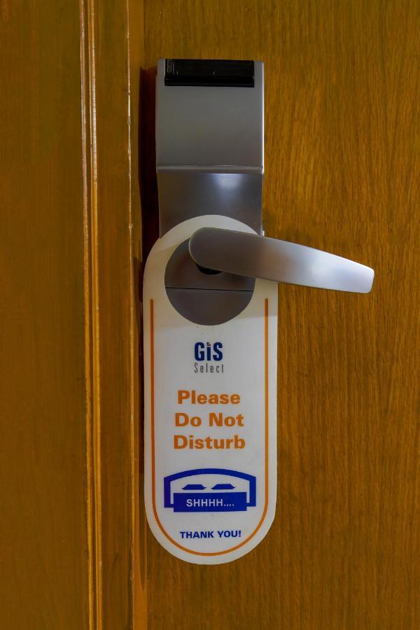 Hotel Gis Select Banjara Hill Hyderabad Esterno foto